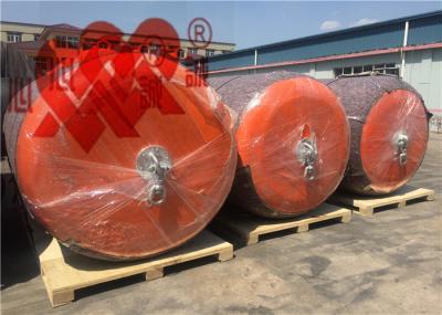 A espuma alaranjada da cor encheu absorção de alta energia redonda dos para-choques do barco dos para-choques a grande