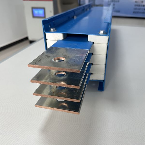 Conducto de barra de cobre de 3 mm encapsulado y aislado por aire, tipo sándwich compacto para interiores industriales