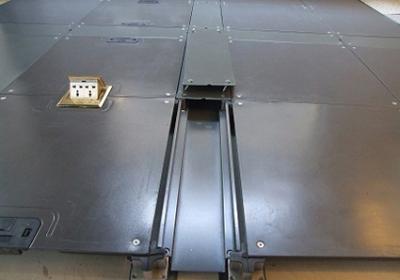 FS1500 44900 N / m2 Waterproof And Dustproof OA Raised Floor With Cable Tank