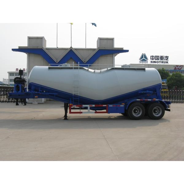 Sinotruk HOWO Bulk flour Bulk feed Dry mortar Powder Material Transporter Tank Truck Trailer for sale