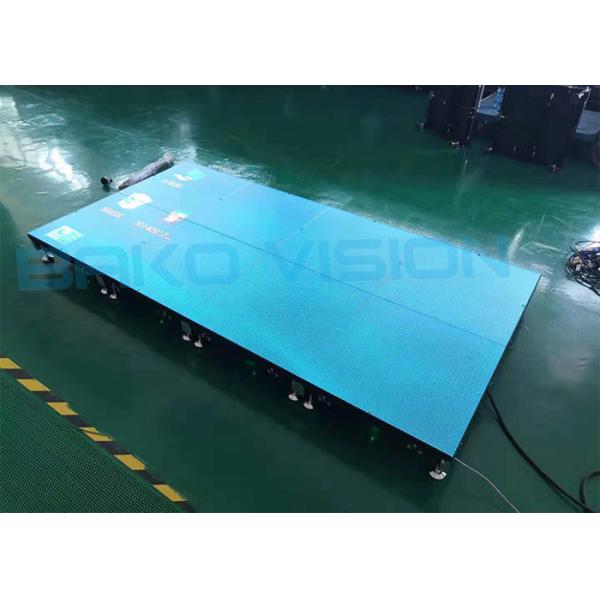 Waterproof Floor LED Display Video Wall P3.91 2000-4500 Nits Scratch Resistant
