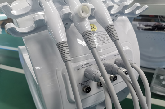 Máquina de limpieza azul hielo con tecnología de microdermoabrasión de hidratación