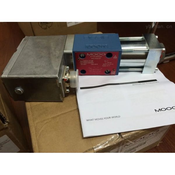 Moog Servo Valve with Closed Loop Control Direct Acting and 45mm Shaft Length for Precise Electro-Hydraulic Proportional Flow Control