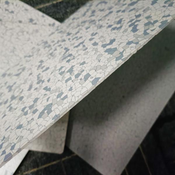 Plancher en PVC ESD 600*600*3 mm Plancher en plastique conducteur antistatique