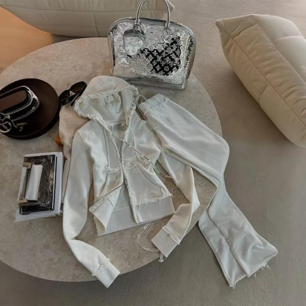 Heavyweight Womens Matching Sweatsuit With Crop Zip Up Distress Rips Embroidery Letter Patches