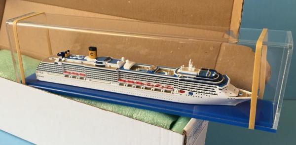 Creative  Plastic Cruise Ship Models Costa Atlantica Cruise Ship Shaped Restore