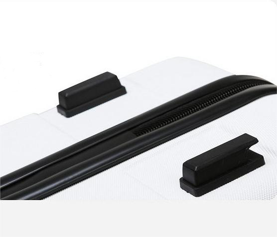 Патент ABS коробки для тележек с встроенным герметичной сумкой могут хранить больше путевых принадлежностей Вакуумное сжатие