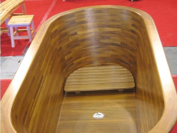 bathtub, bathroom tub,