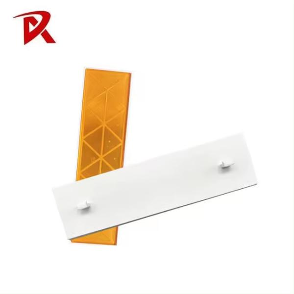 103.5 X 30 X 3.8mm Cat Eyes Road Plastic Reflector Road Reflector For Road Stud