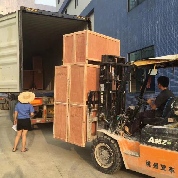 House Heating Hydronic Heat Pump System , 380V / 50HZ Air Temp Heat Pump Water Heater