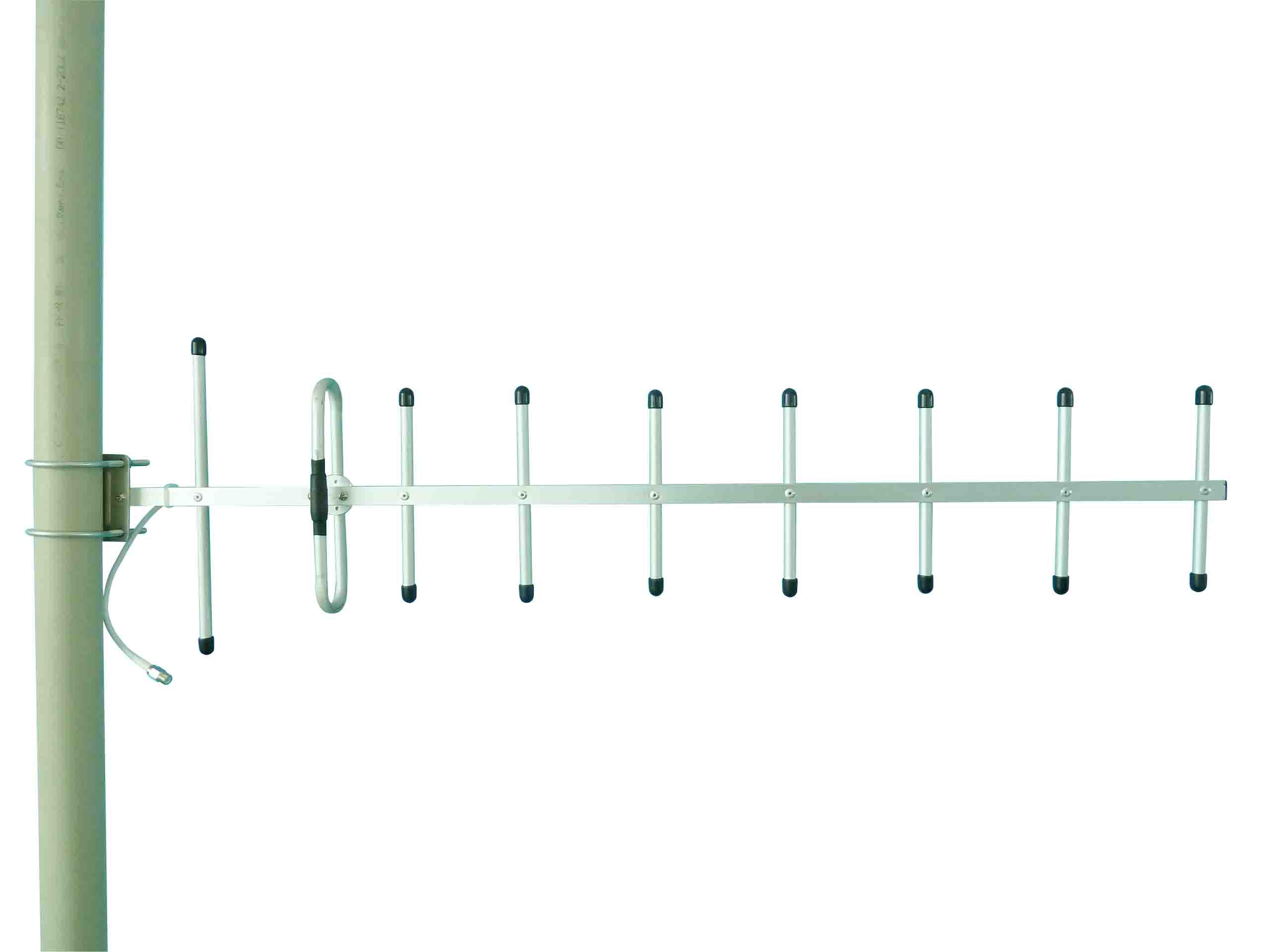 Aluminum Alloy 12dBi Directional Yagi TV Antenna With 9 Element 550MHz - 750MHz