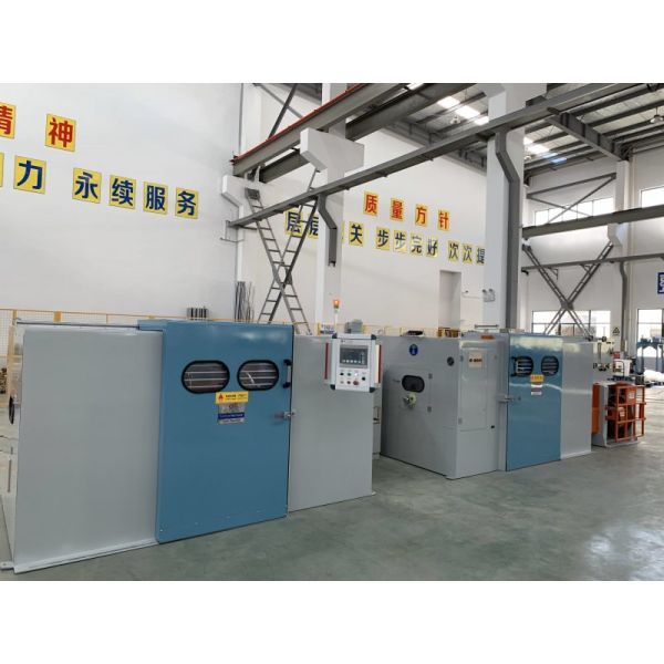 Automatic Control Copper Wire Twisting Machine 5500KG 100-250r Min Twisting Speed