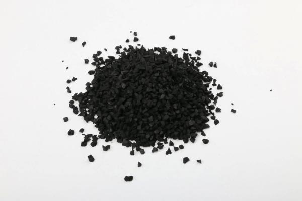 Granules de caoutchouc SBR noir de 0,5 à 4 mm pour le remplissage d'herbe artificielle