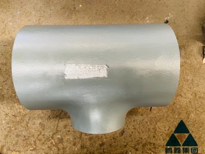 T desigual A234 WP5 da tubulação da junção de T do aço de liga 20Inch SCH 30