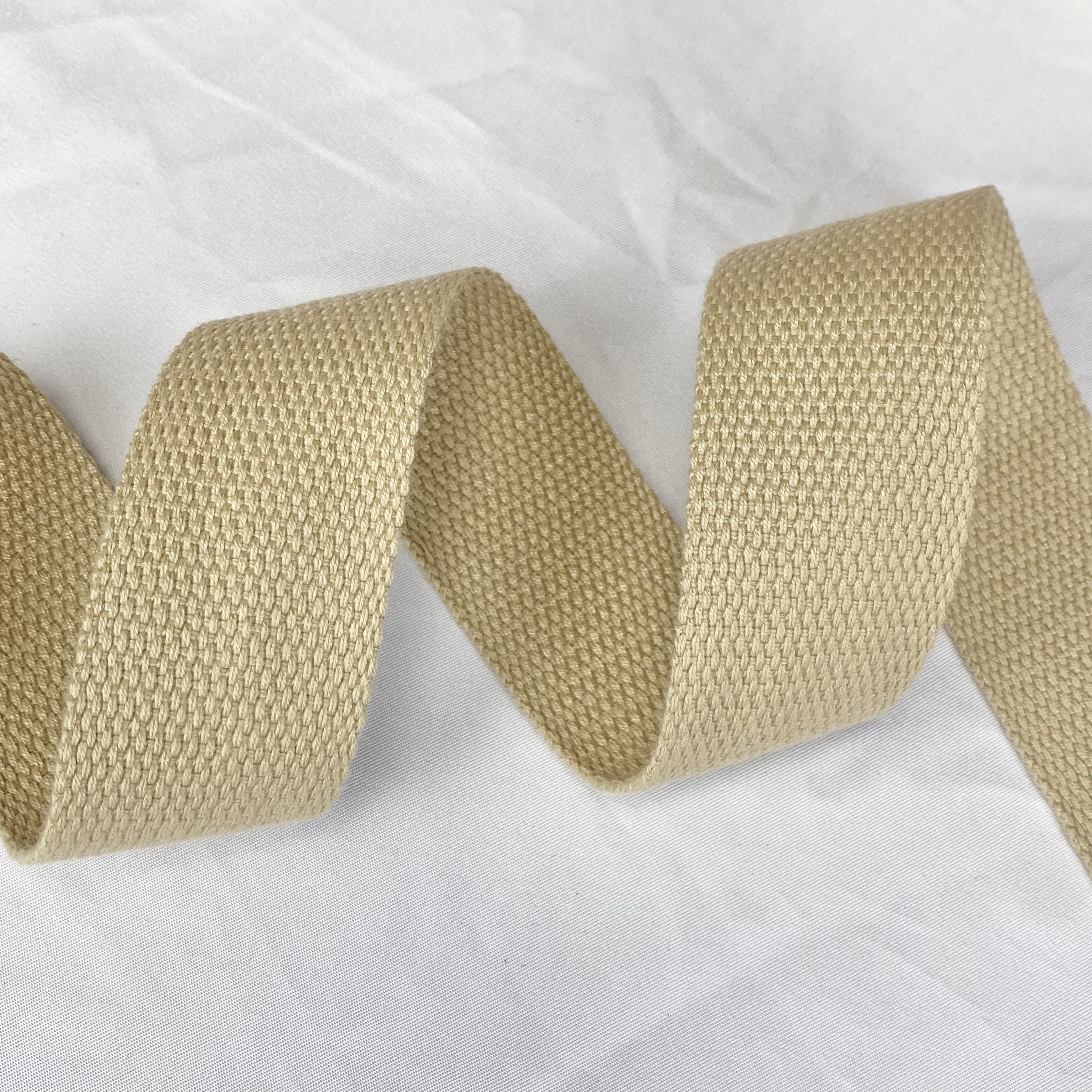 Soft bead Polyester-cotton webbing in a variety of colors Dupont Tote bag strap Textiles