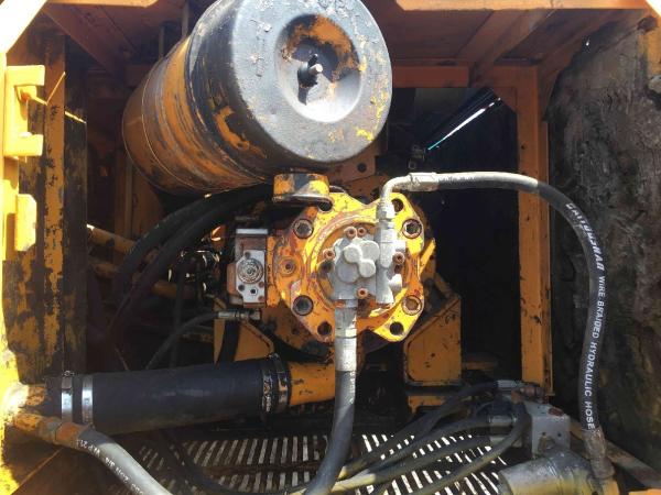 Earthmoving Used Wheel Excavator Hyundai 200/210/219/220 1 Year Warranty