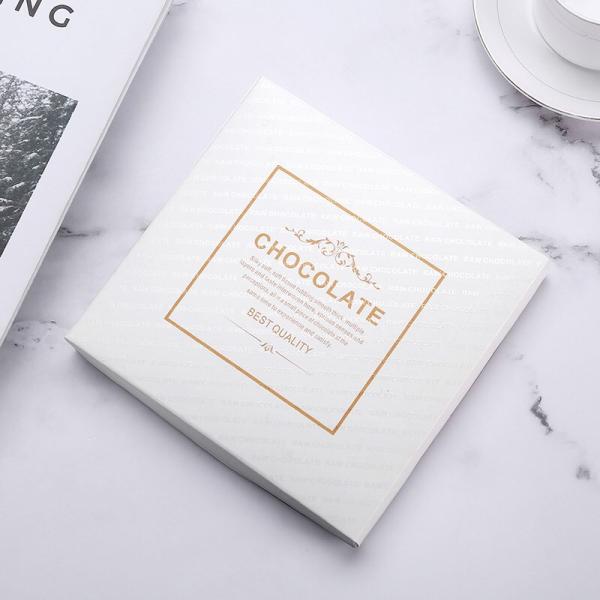 Коробка для упаковки подарков с шоколадом с разделителями и индивидуальным дизайном Pantone