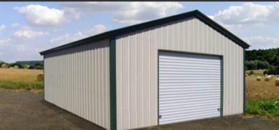 12 Grade Anti Wind Steel Structure Garage , Earthquake Resistant Metal Frame Garage