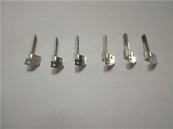 A estampagem progressiva de duas fileiras, chapa metálica morre Cuppor bonde/conector de bronze
