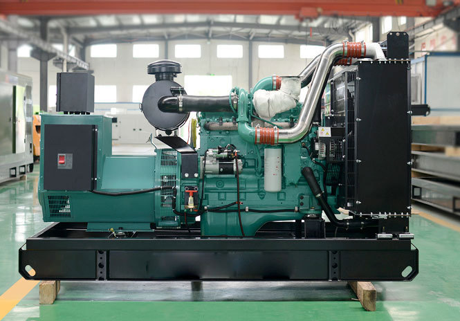 75 DB Noise Level 3-phase Open Generator Set with 8 Liters Per Hour Fuel Consumption Open Type Generator Unit
