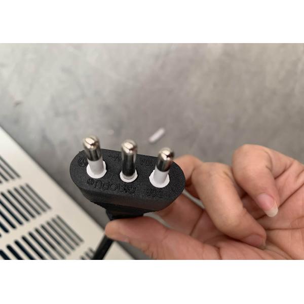 Коммерчески подача свежего мяса R290 над против 205 литрами R404a