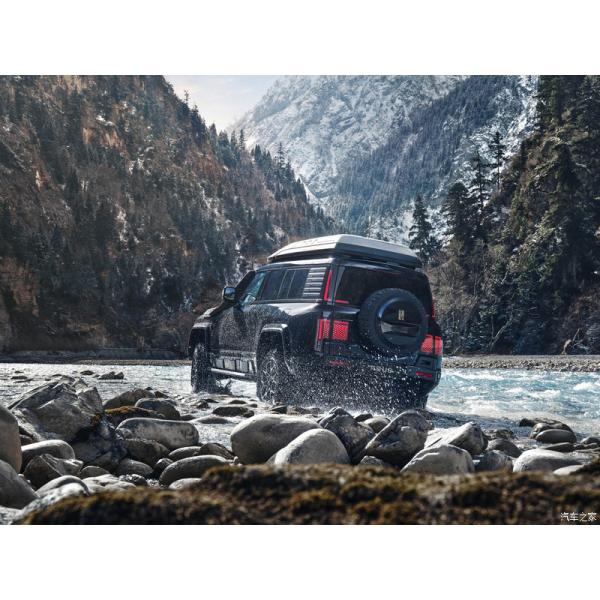 Пре-продажа 2024 Пекинский автосалон BYD Янванг U8 2024 Роскошный внедорожник 1197hp 4Мотор 4wd Электромобиль Byd U8 Гибридный