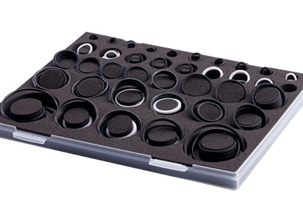 Hyundai R220-7 Control Valve Repair Kit , Cylinder Seal Kit NBR Metal PTFE