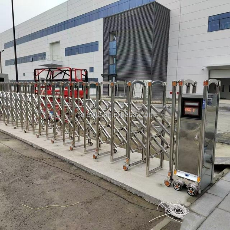 High Quality Stainless Steel Retractable Safety Saudi Arabia Barrier Fencing and Security Barrier Gate