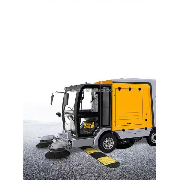 Balayeuse de voirie entièrement fermée, machine de nettoyage de rue électrique, aspirateur de rue électrique, type d'énergie : tout électrique, autoportée