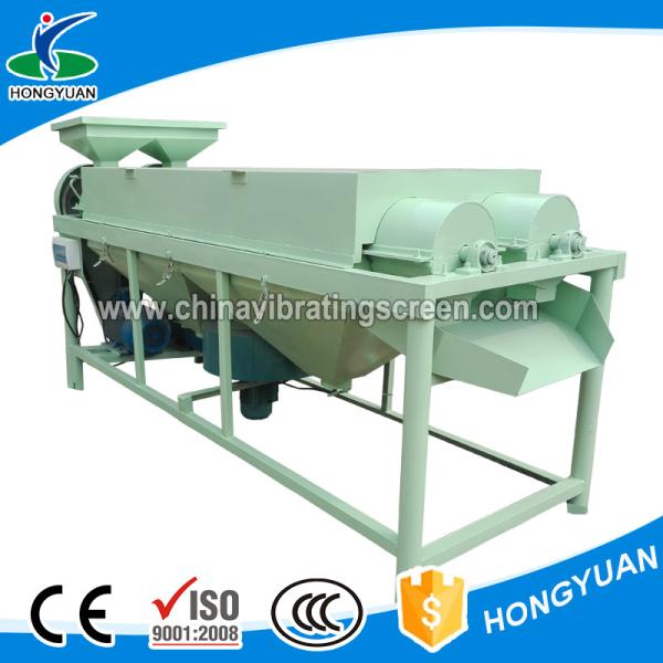 The wheel of the grain polishing machine remove the dust and highlight the rice