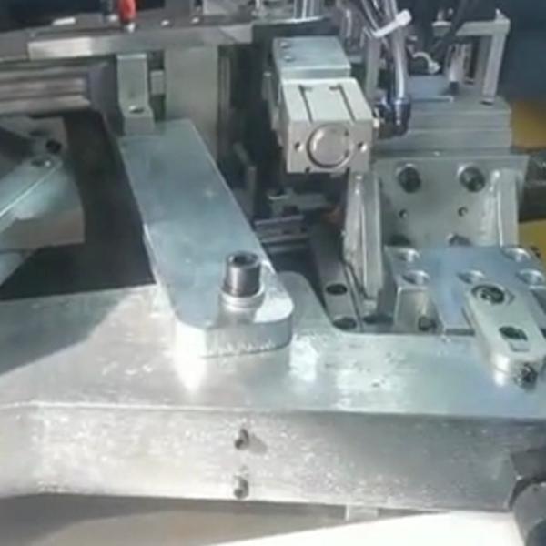 Aluminium crimping machine double head machine aluminium doors corner forming machine
