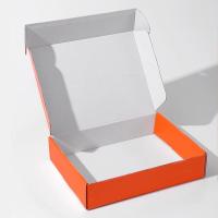 Carton imprimé en couleurs grandes boîtes d'expédition de vêtements boîtes ondulées boîtes d'expédition sur mesure