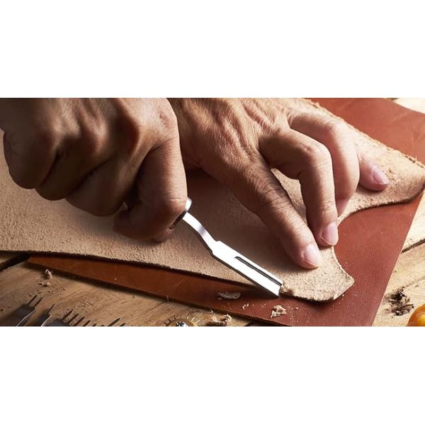 High End Gift Set Corporate Luxury Gift Promotion Items Notebook Umbrella Vacuum Flask Speaker Note Book Gift Set  Umbrella Vacuum Flask Pen USB Flash Drive Mouse Notebook Name Card Holder Bookmark