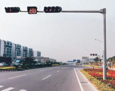 Customized Polygonal Steel Traffic Poles Galvanized Traffic Signal Steel Pole