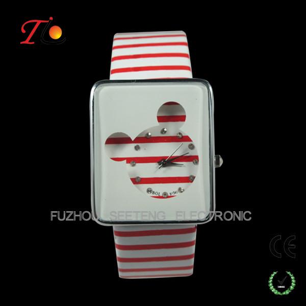 Cute Mickey Mouse style lady watch hot selling watches young girl watch for promotion
