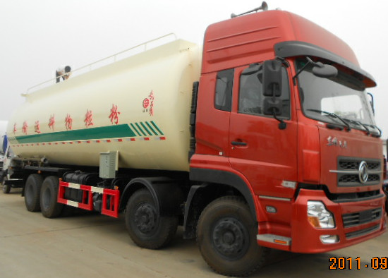 Carbon Steel Stable Cement Bulk , Bulk Tank Truck With 3 Axles For Fly Ash