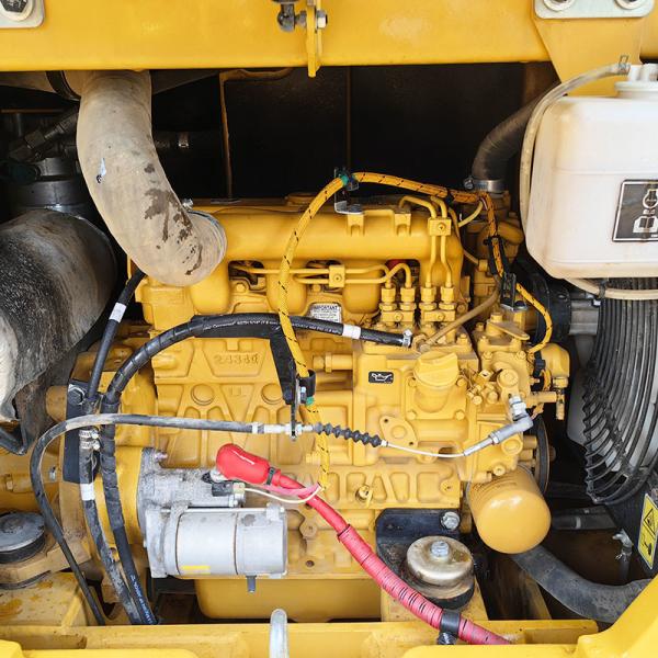 Used Caterpillar 305.5E Excavator 0.22m³ Bucket Capacity 78L Fuel Tank Capacity 34kw Rated Power