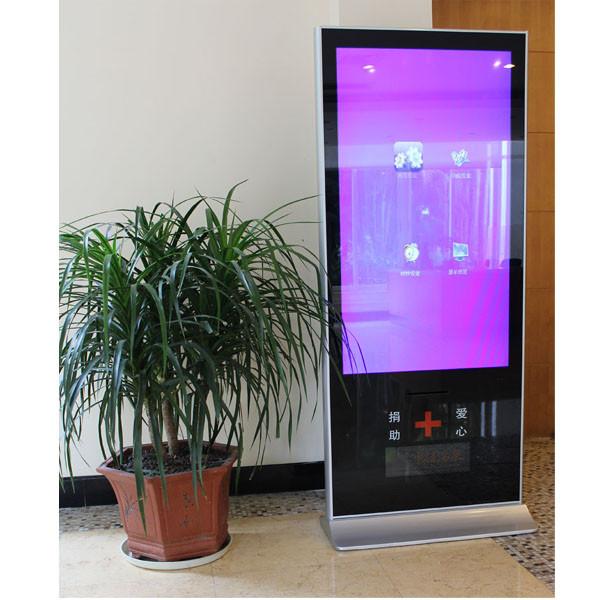 OEM Touch Screen Floor Standing 42 - 65 LCD Digital Signage Display With WIFI / 3G