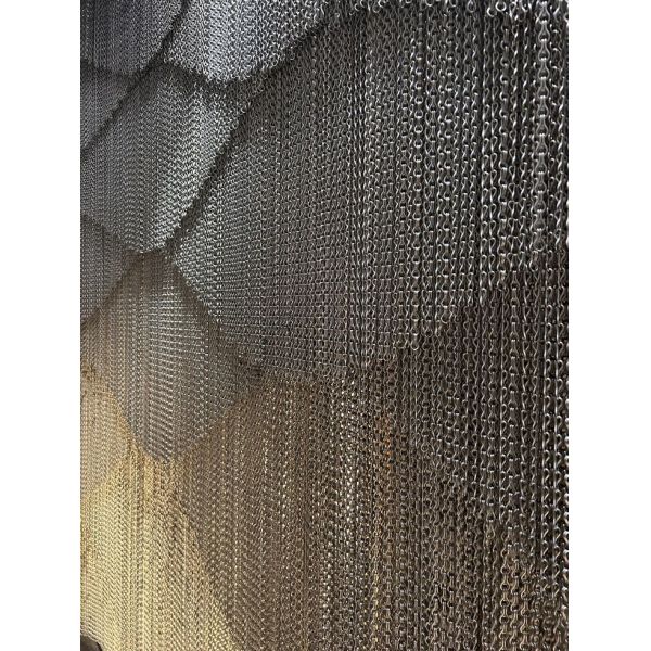 Measures 90x210cm Chain Link Wire Mesh Curtain Size  for Commercial Security Barriers