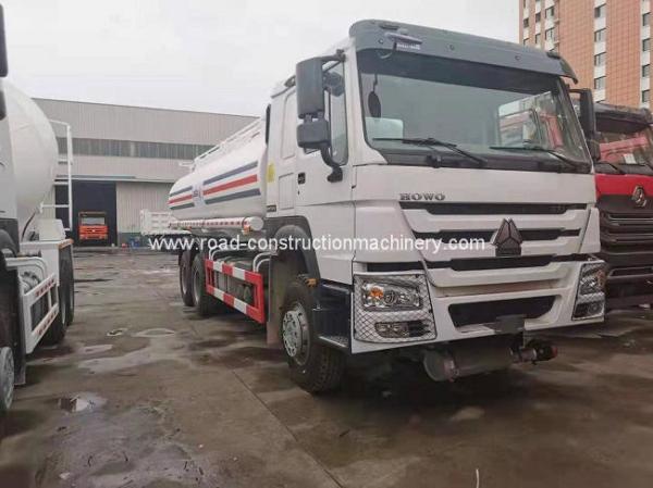 Steel Q235 20m3 Fuel Tanker Truck Sinotruk Howo 6x4 371hp For Oil