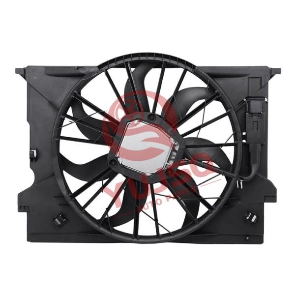 Le ventilateur de refroidissement du radiateur Mercedes W211 600W 12V A2115000693 A2115001693