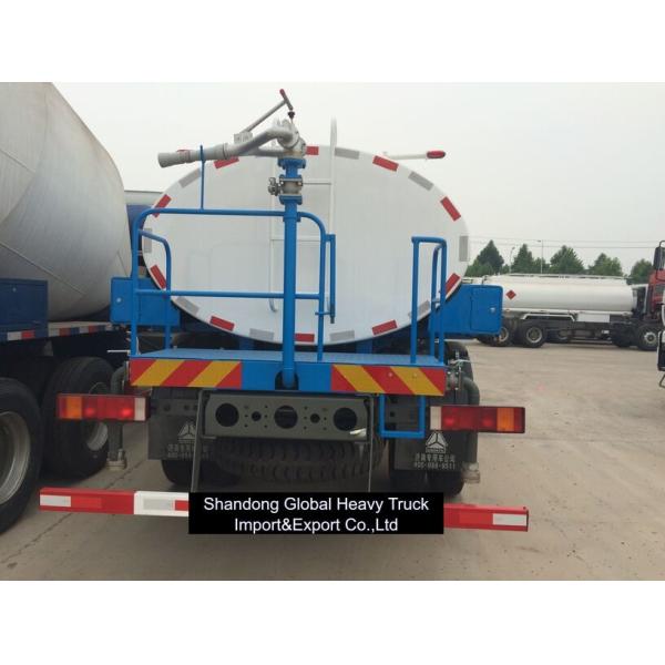 HOWO 4X2 Fuel Truck 8m3 8000 Liters Diesel Oil Fuel Tanker Truck For Sale