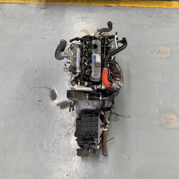 High End FSH 4JB1 Euro 4 Used 4 Cylinder Diesel Engine for Trucks with