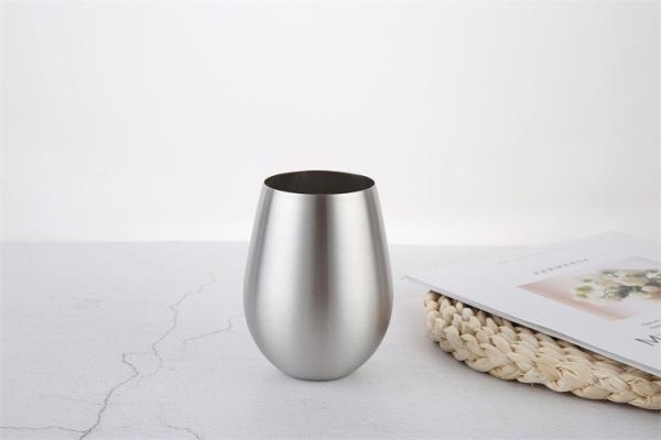 Popular Stainless Steel Tumbler Vacuum Insulated Travel Mug Long Service Life