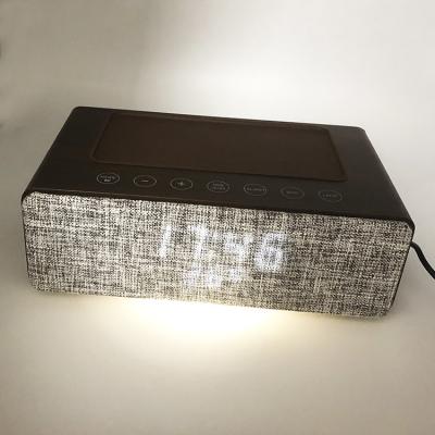 Sensitive Touch Panel Portable Wireless Speaker , Waterproof Bluetooth Speaker M15