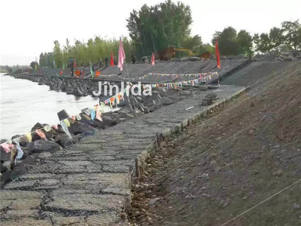 Машина сетки двойной закрутки шестиугольная/машина Gabion в масле и конструкции