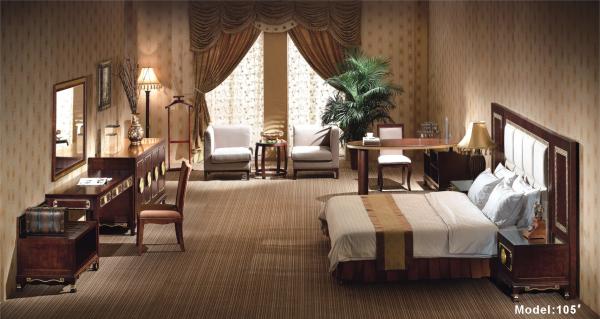 Walnut Color Solid Wood King Bedroom Sets With ISO18001 Certification