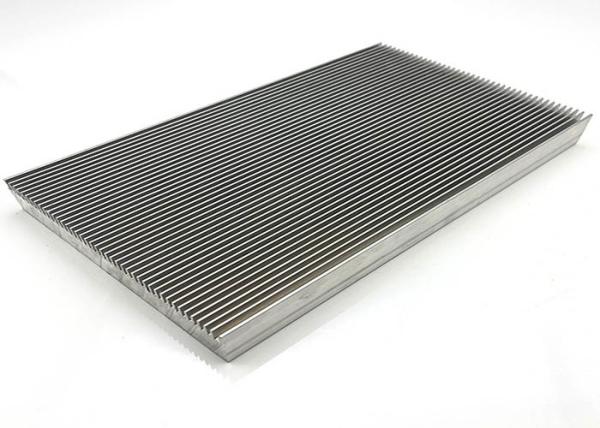 Alumínio AL2024 7075 Eixo de calor Partes CNC Anodizados Produtor de perfis de extrusão