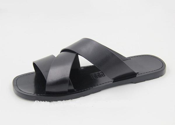 Comfortable Mens Leather Flip Flops Logo Printed Breathable Mens Beach Sandals
