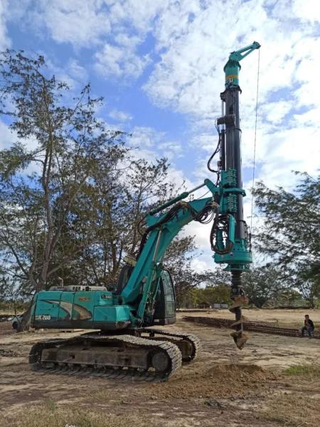 Construction Works Rotary Drilling Rig Machine 50kN.M Hydraulic Piling